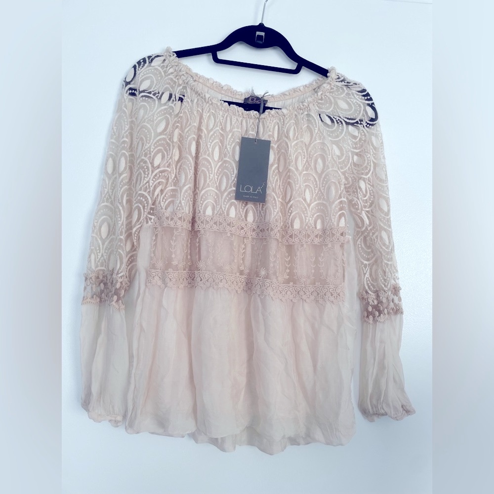 Long sleeves off white - cream lace top